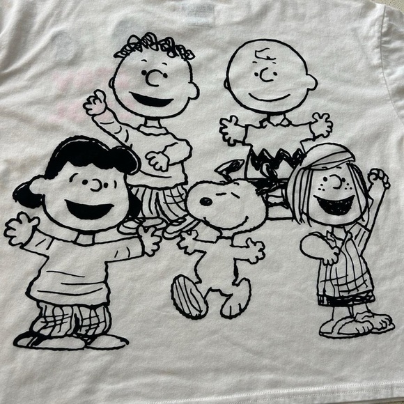 Peanuts Juniors Graphic Rubber Patch Tee - Size XL (15-17) - Picture 7 of 7
